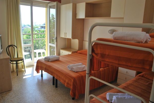 Lively Hotel Bellaria-Igea Marina Exterior foto